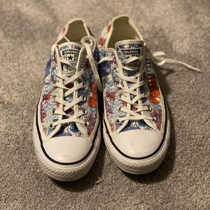 Floral Converse